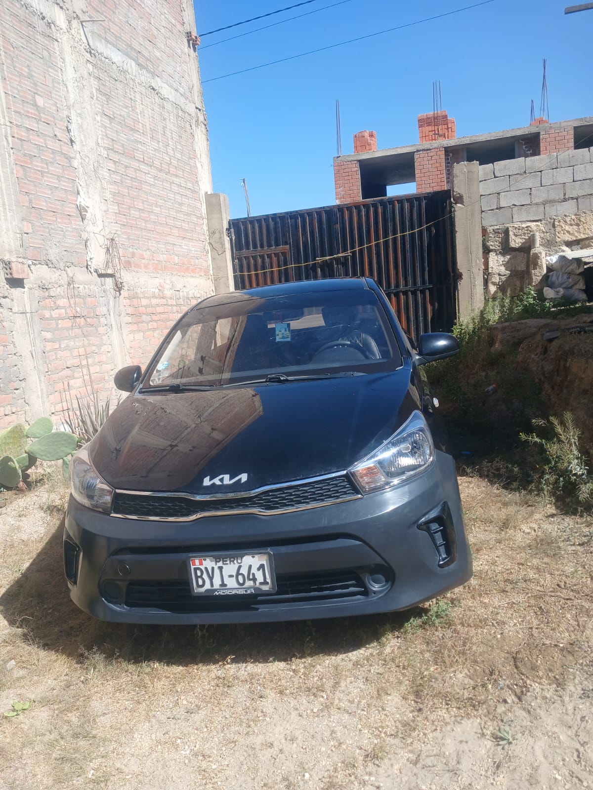 Kia Soluto